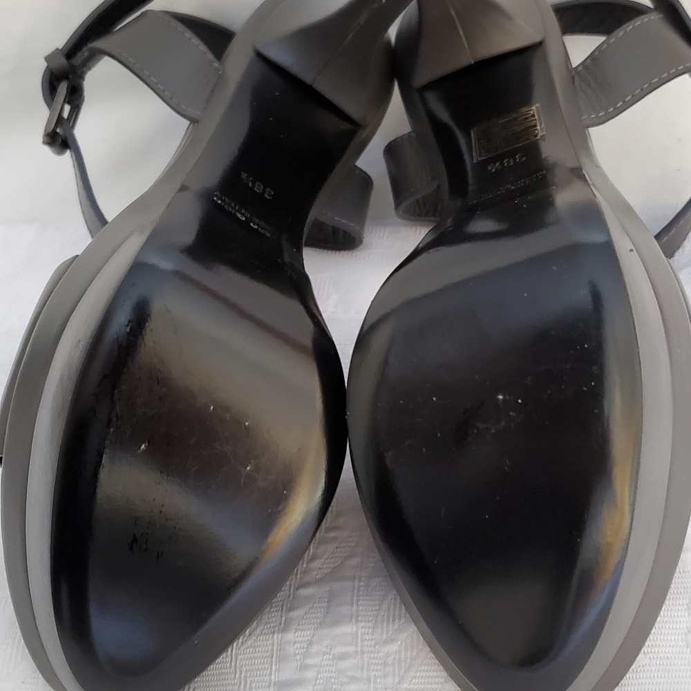 NWT Vera Wang Pewter Heels SZ 38.5 - Picture 5 of 9